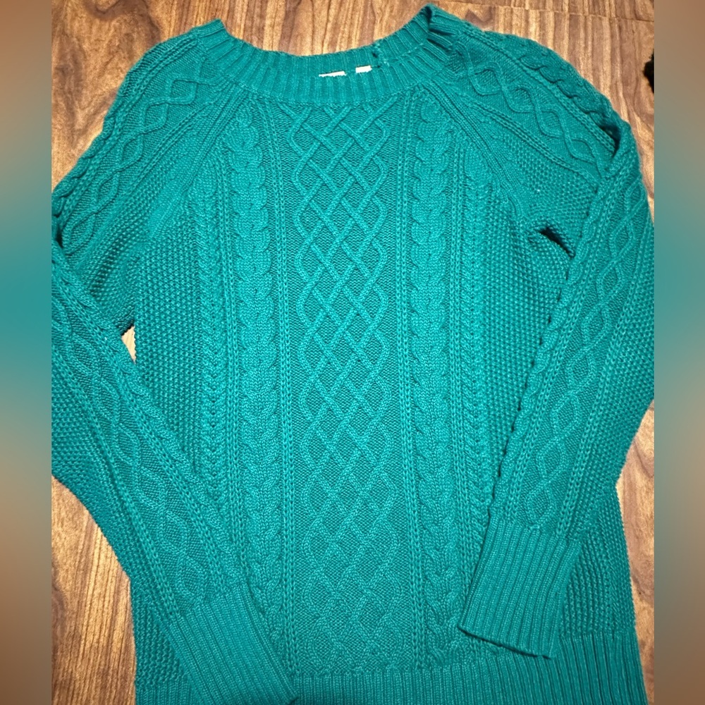 Gap Cable Knit Sweater